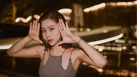 九尾吃上冰淇淋了